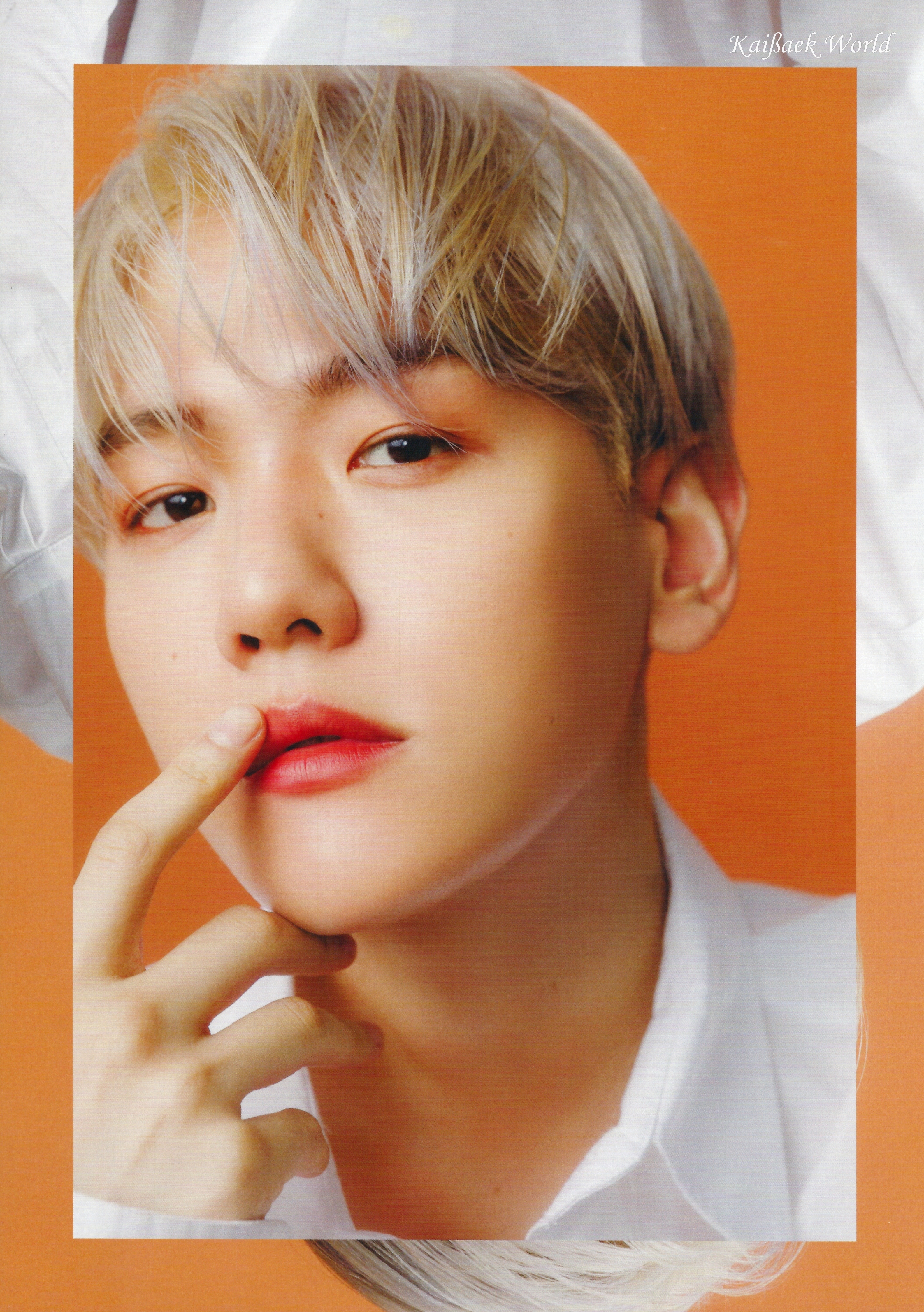 SCAN] BAEKHYUN JAPAN 1st MINI ALBUM「BAEKHYUN」ADDICTED VER. (12P)