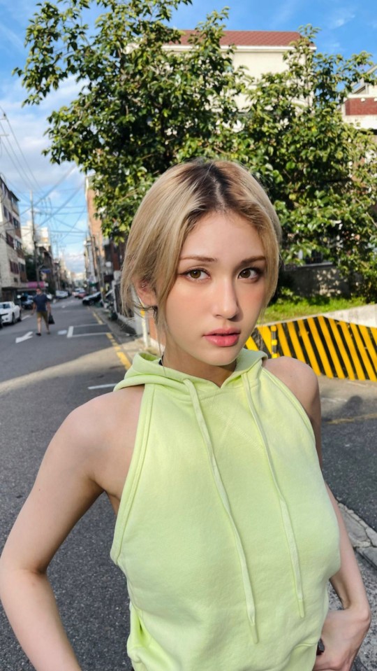  전소미, 본인도 놀란 뒤태! "등이 너무 화났잖아!" [사진]