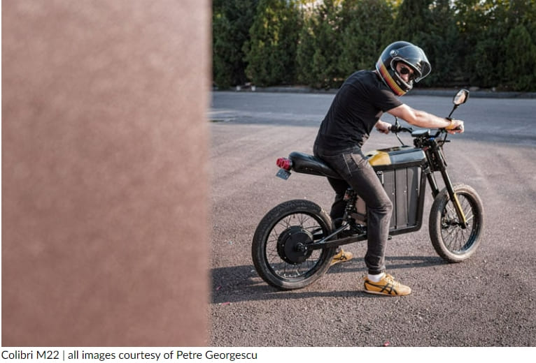  접이식 전기자전거 콜리브리 M22...세계 최초 한 번 충전 200km 주행 VIDEO:COLIBRI M22 - A folding urban e-motorcycle with massive range that’s simple to use and own