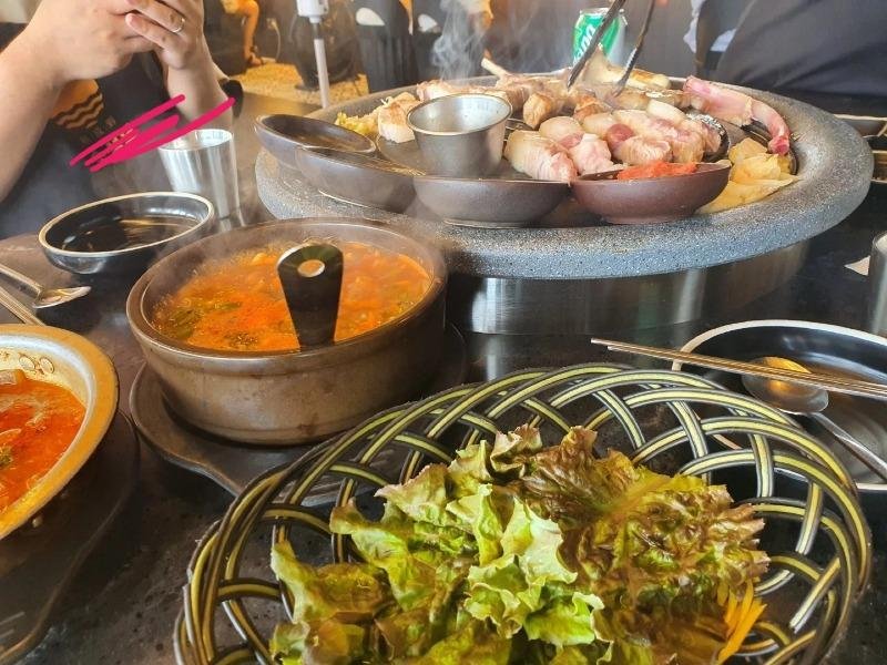 보배)오늘 또 터진 제주 흑돼지 고기 ㄷㄷㄷ.jpg 보배)오늘 또 터진 제주 흑돼지 고기 ㄷㄷㄷ.jpg