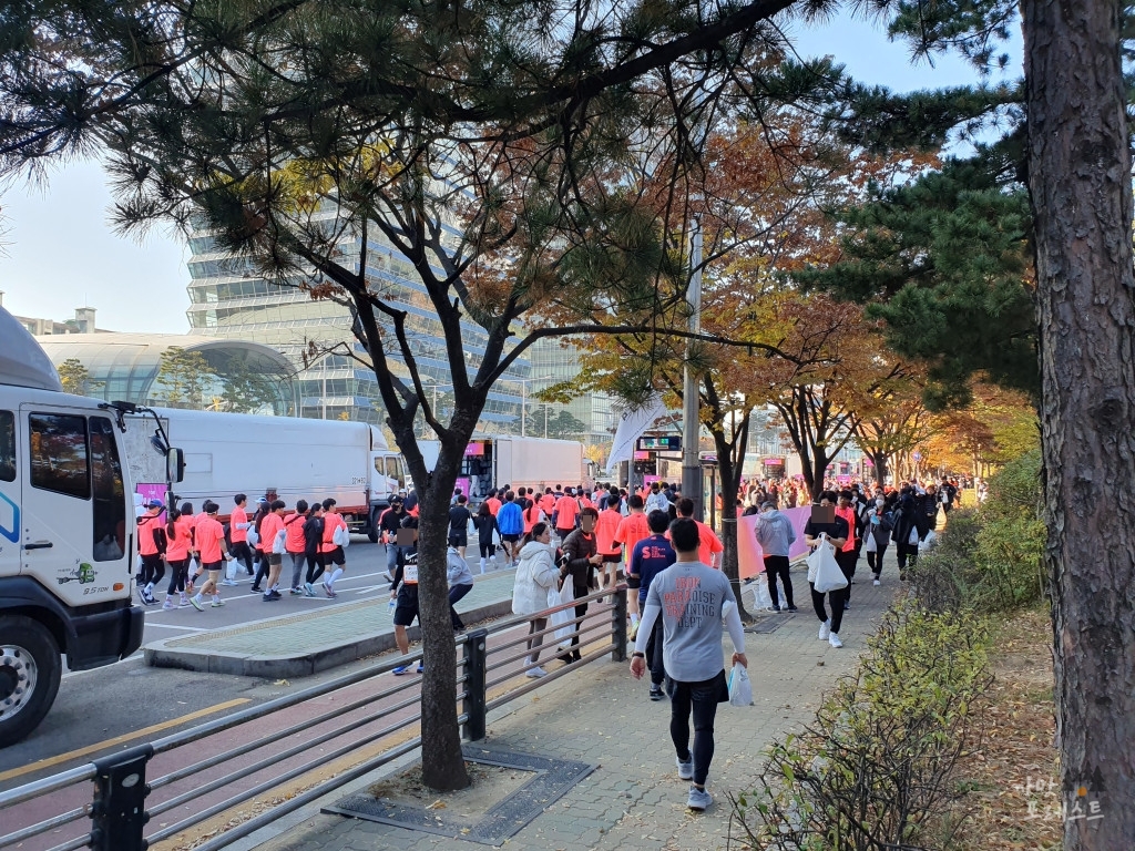 JTBC 서울 마라톤 여의도 짐 찾기