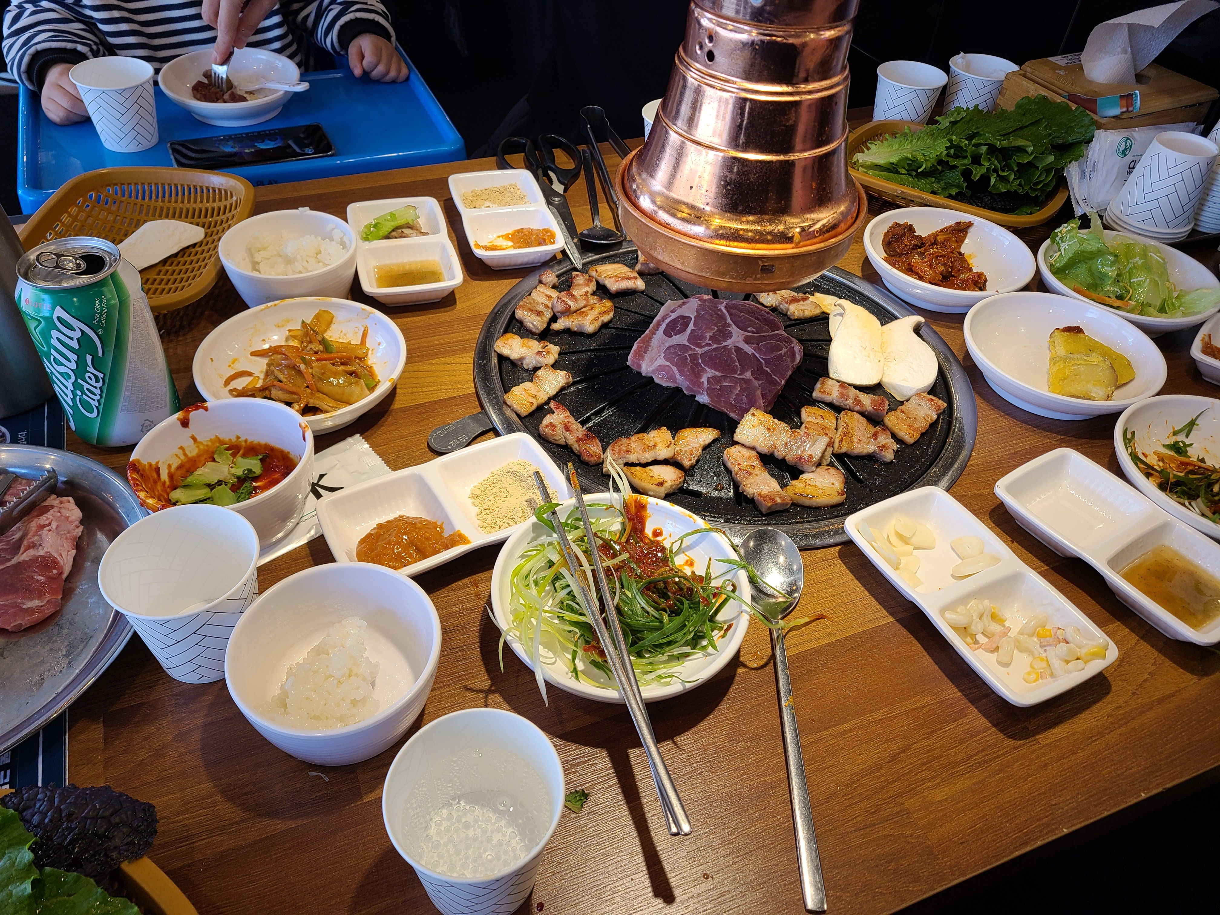 고기싸롱 이미지