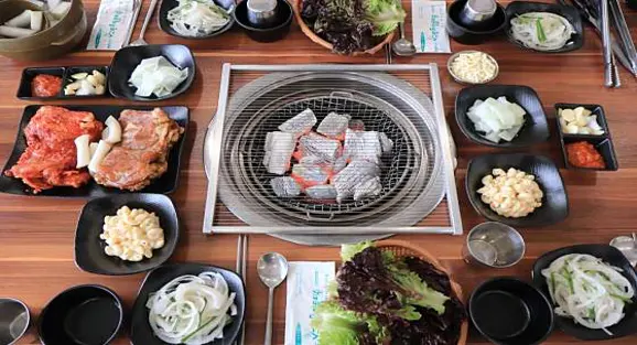 강촌우미숯불닭갈비