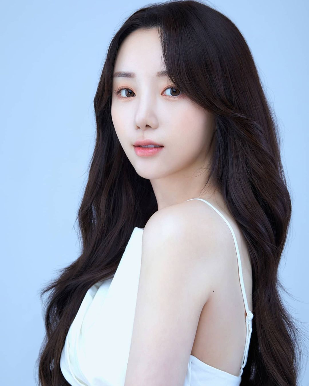  러블리즈 출신 케이(김지연) 새소속사 프로필 사진