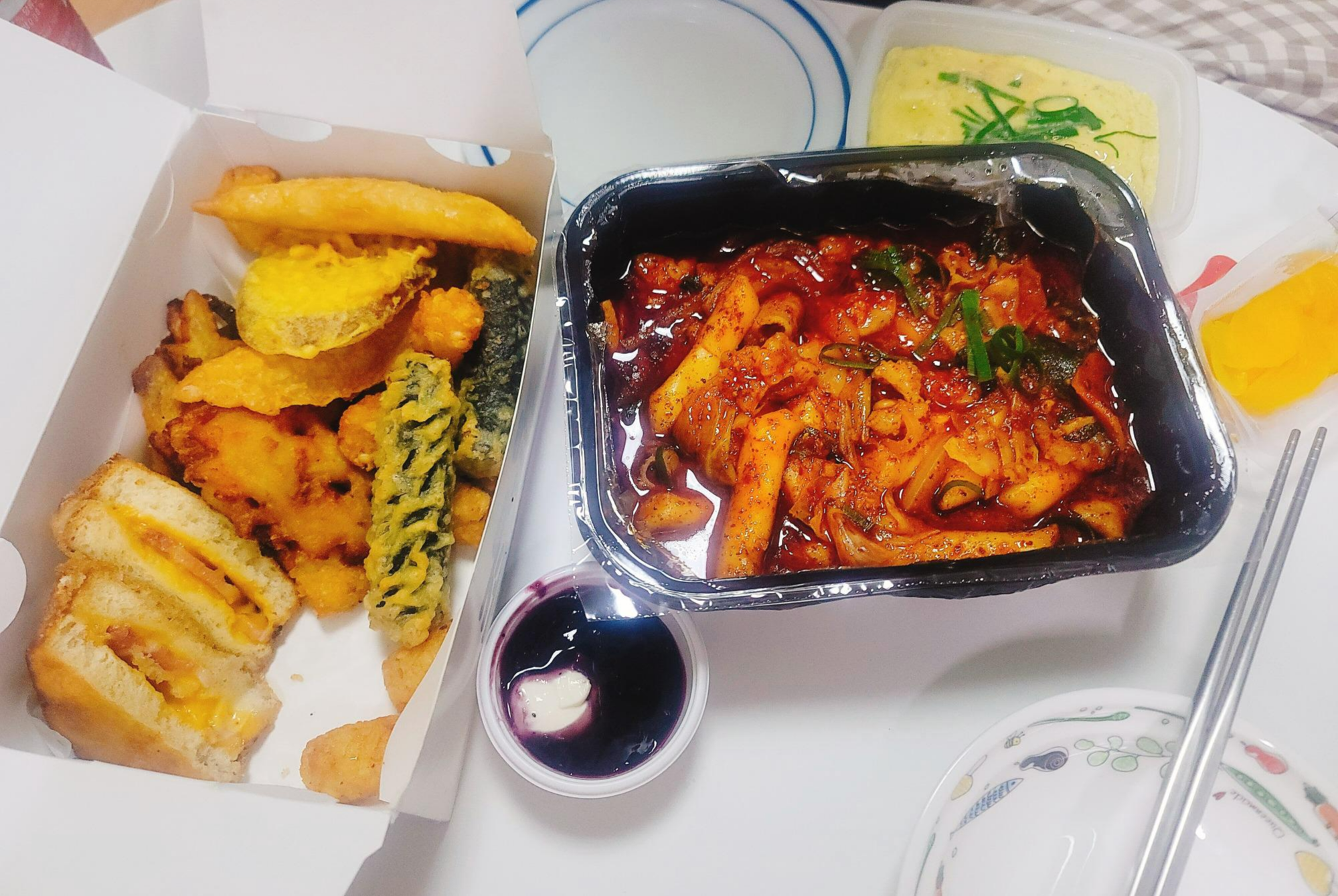  (이수역 배달 맛집) 쯔양 사장님의 정원 분식-곱창떡볶이와 튀김 세트