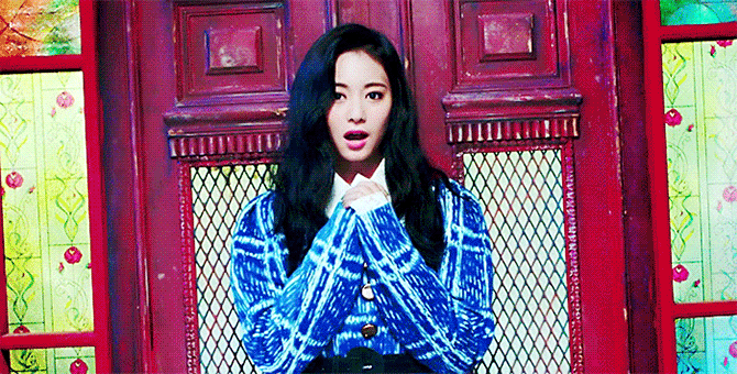  트와이스 YES or YES 뮤직비디오 쯔위 단독샷 움짤 모음 gif