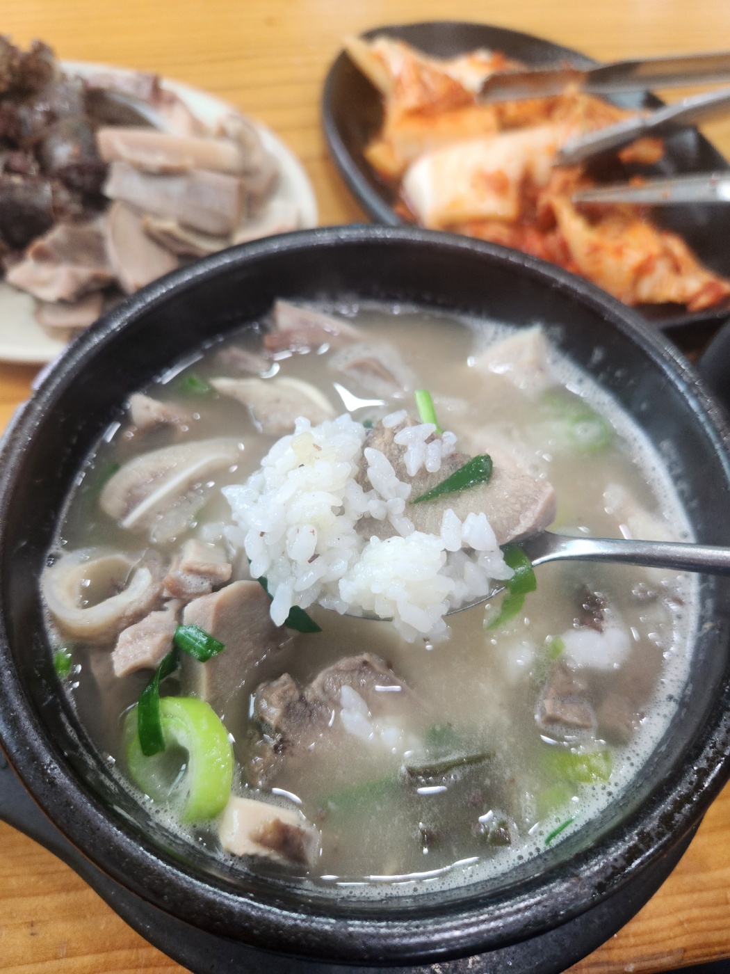 충남집순대국밥