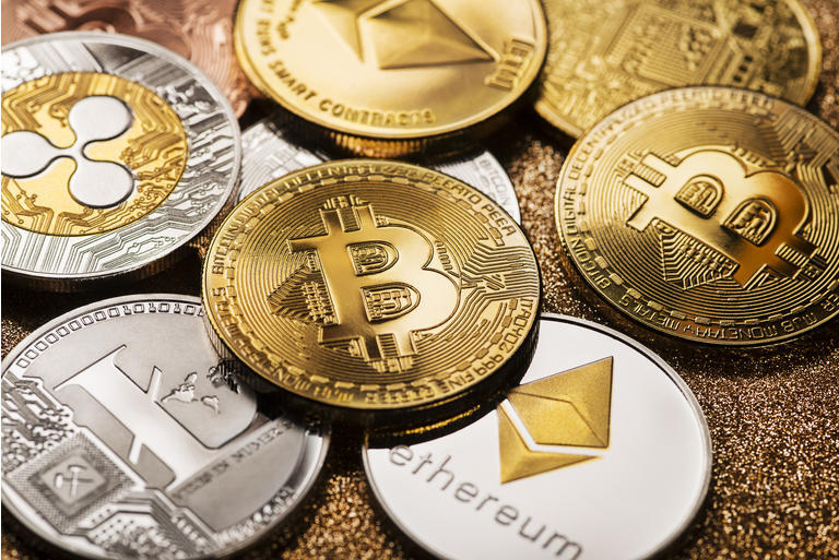  2021년 8월 11일 월스트리트(Wall Street) 헤드라인뉴스, 밈 주식 폭락, 중국 '투자할 수 없는' 곳인가?, 비아콤 CBS 컴캐스트와 잠재적 협상 중단, 6억 달러 암호화폐 해킹, 마지막 COVID 유행?, AT&T 폭스..