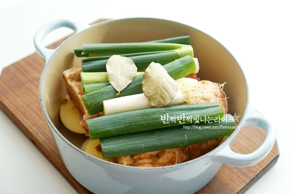 만들기 삼겹살수육 보쌈김치 맛있게~ 무수분 수육 보쌈 무김치 2