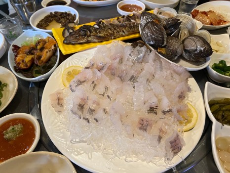군산세꼬시 이미지