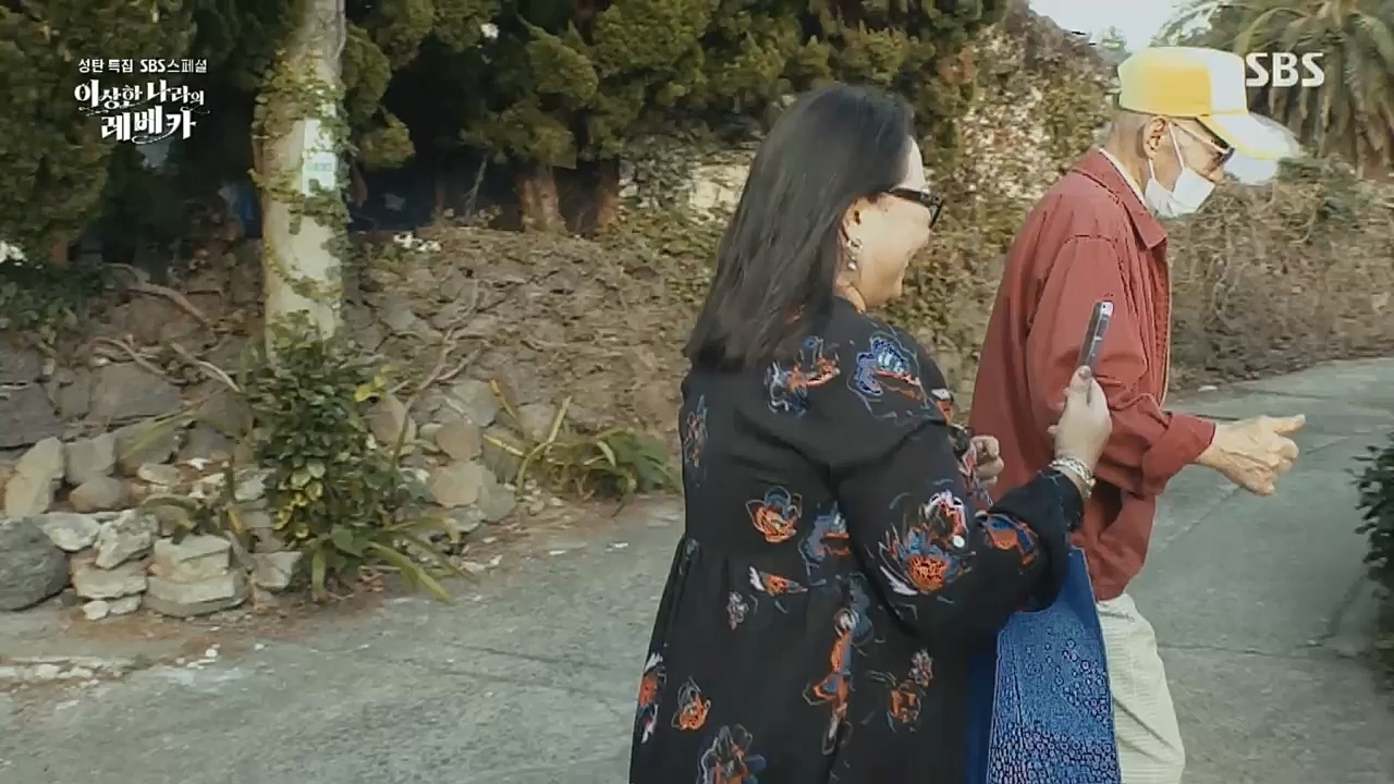 SBS 스페셜.E648.221226p.H264-F1RST.mp4_20221231_190955.569.jpg