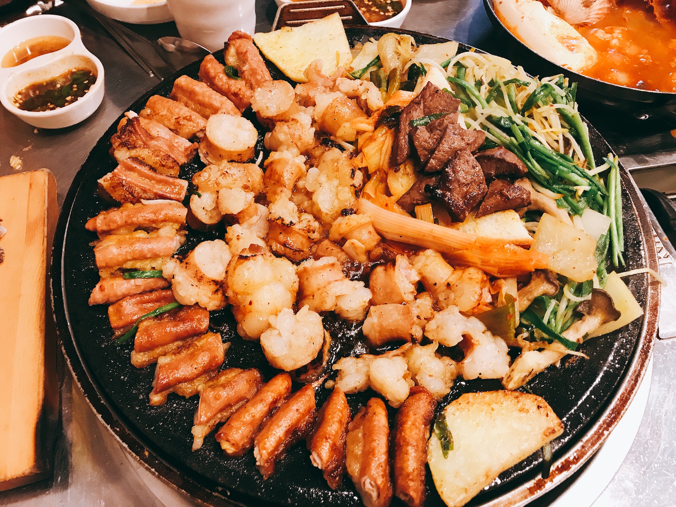 잘라진 모듬세트