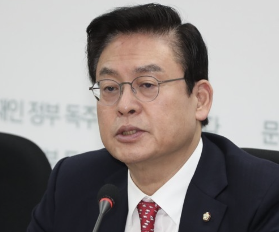 국민의힘 정우택