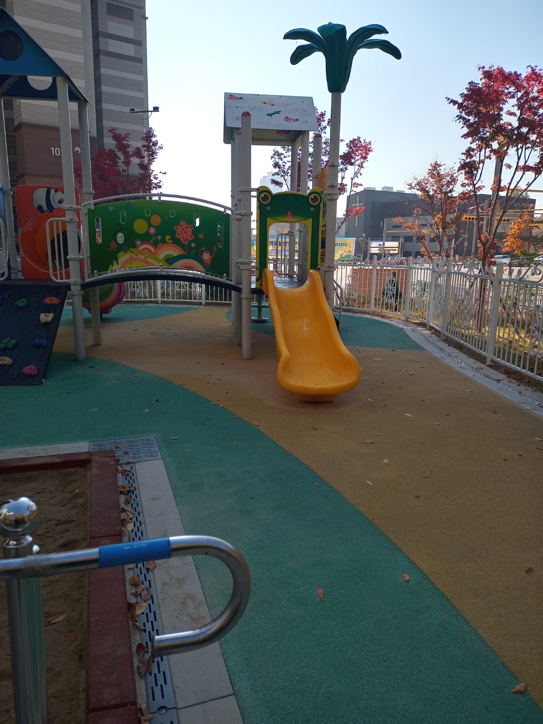 호수초등학교 이미지