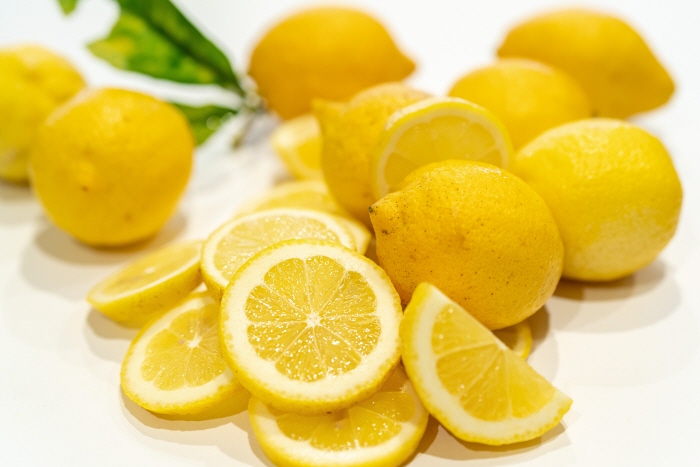 치아미백-레몬껍질