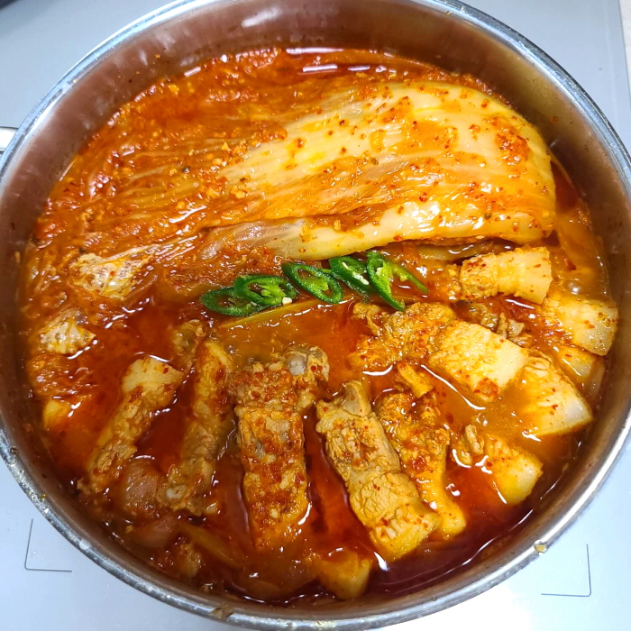 돼지고기 김치찜-마무리