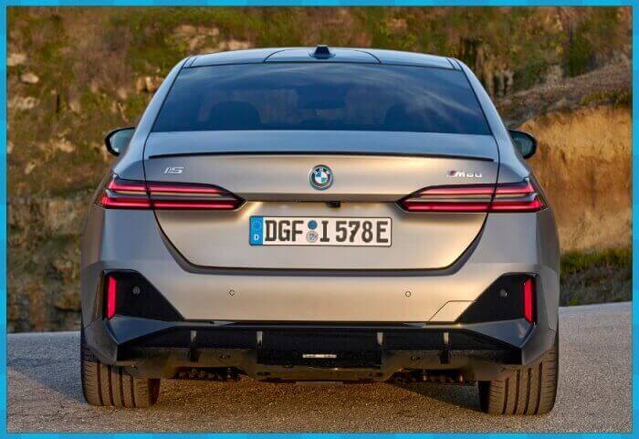 2024 BMW i5 후면