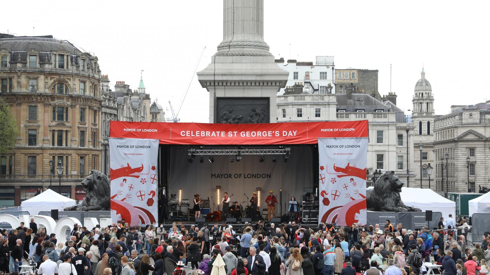 london st georges day trafalgar square