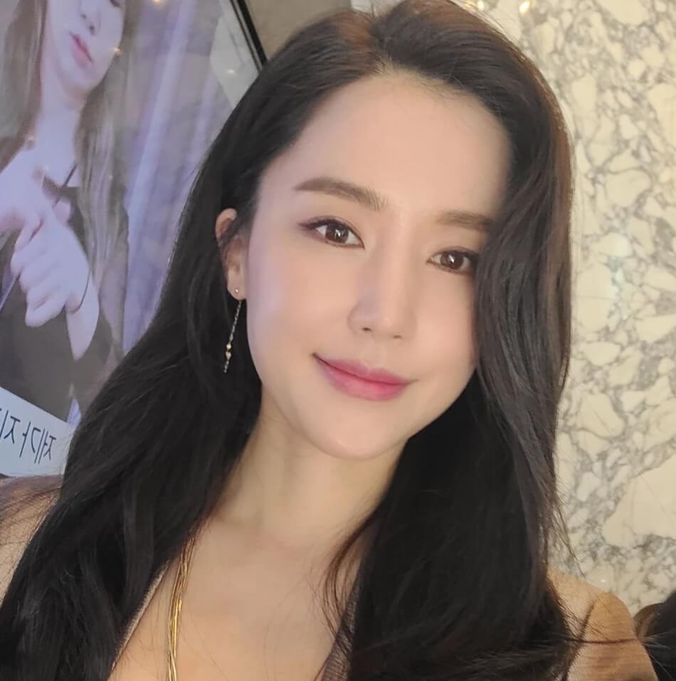  배우 공현주 프로필, 나이, 키, 고향, 학력, 결혼, 남편, 소속사