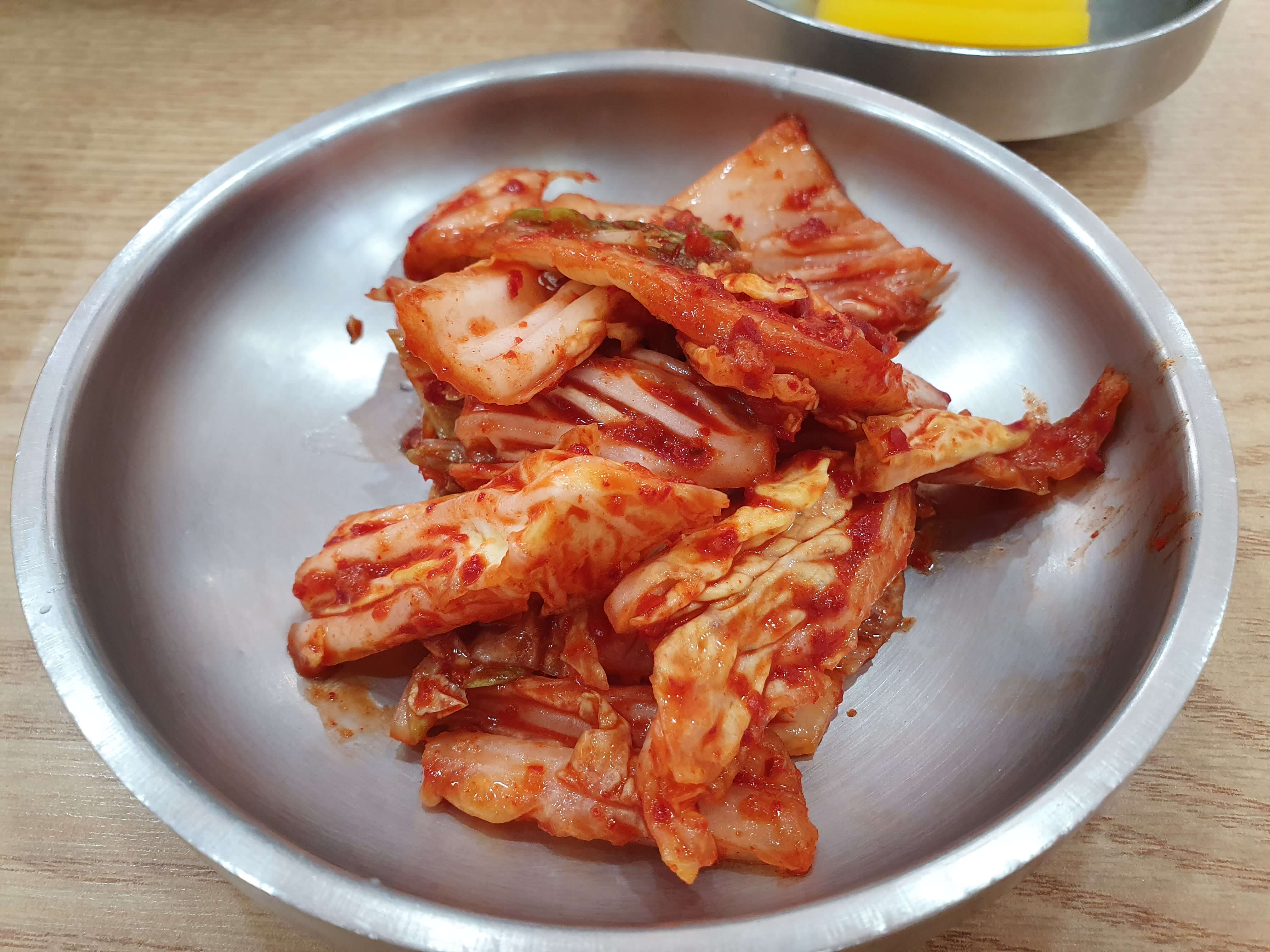 온천동(온천장) 맛집 소문난손칼국수-김치