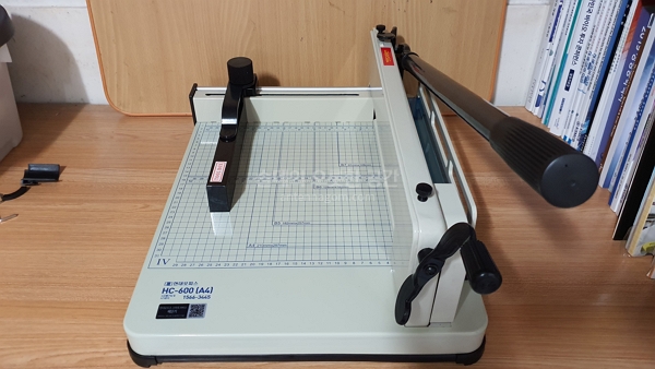  신박한 정리를 위한 화룡점정, 책 재단기 HC-600 [A4] 사용기