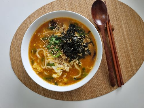 장칼국수-나무젓가락-1개-나무숫가락-1개