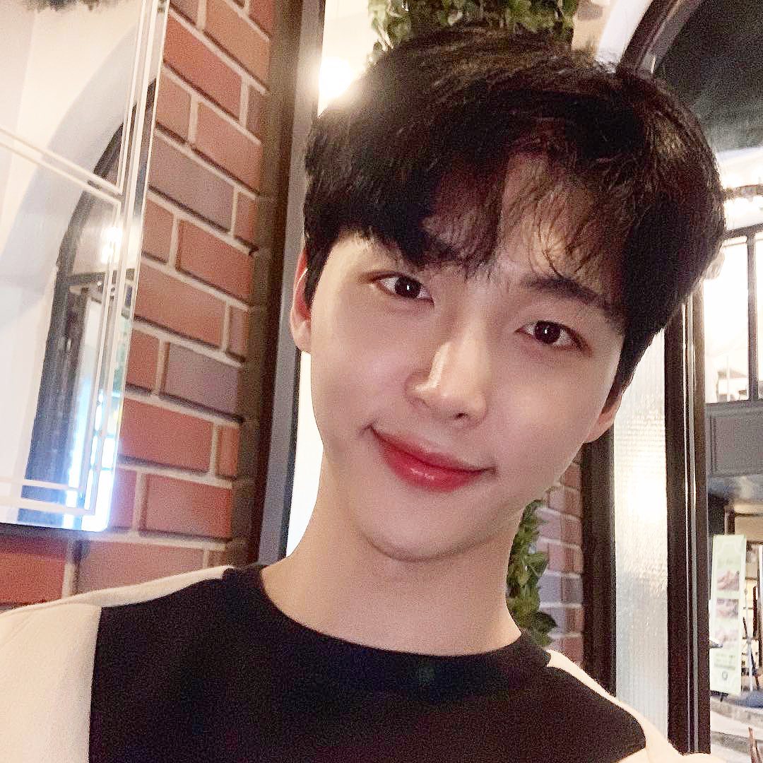 러브캐처2 박정진 나이 직업 회사 닮은꼴 학력 과거 사진 인스타 러브캐처2 박정진 나이 직업 회사 닮은꼴 학력 과거 사진 인스타