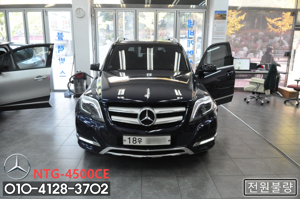 벤츠GLK 220 CDI 네비수리,모니터수리  NTG-4500CE 전원불량,블랙아웃,후방카메라안나옴,오디오소리정상! 메인보드 당일수리
