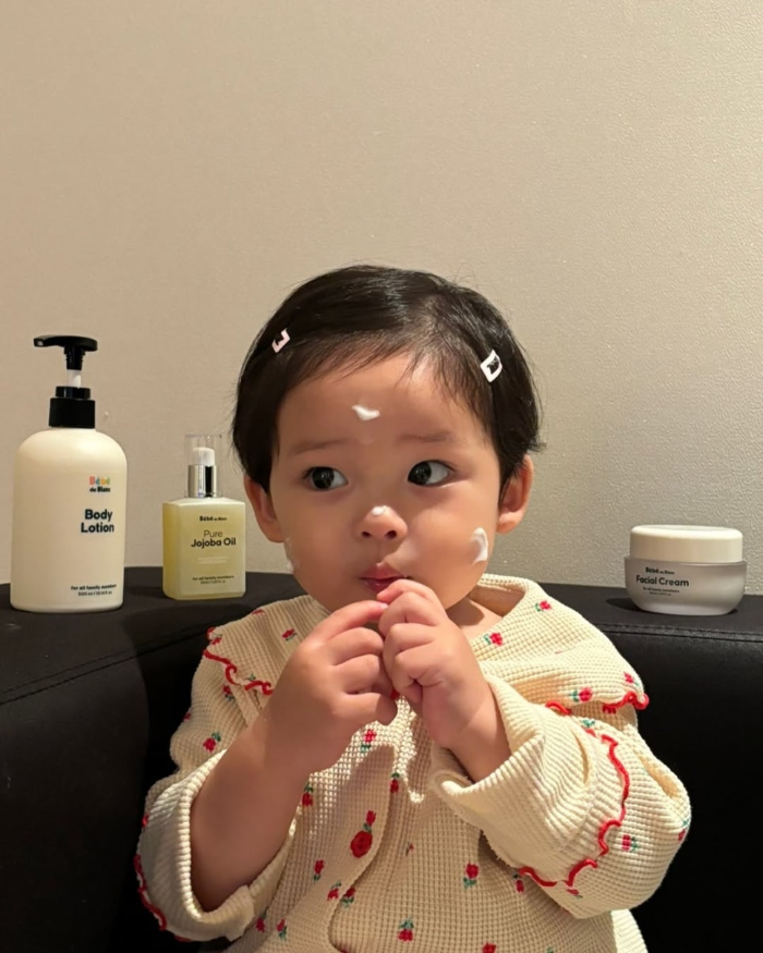카더가든 아들? 아기 유이진 놀라운 정체(+미모의 엄마 인스타)
