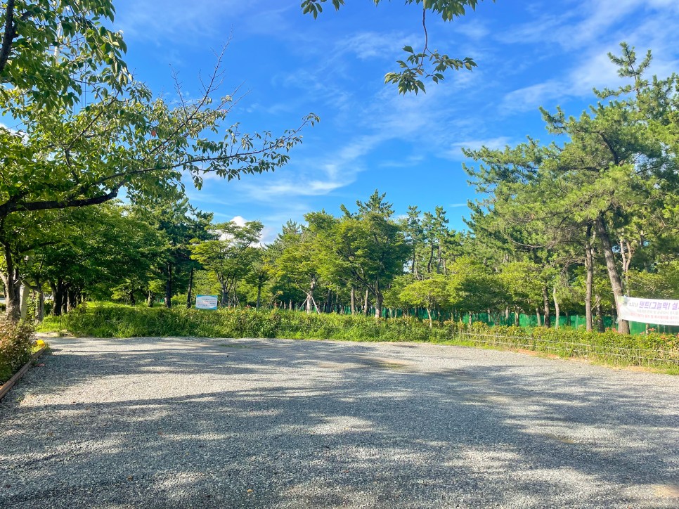 부산 강서구 사암파크골프장. 부산광역시 강서구 신호동 194 (신호공단 내)