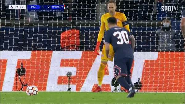  (UCL) 메시, 멀티골 움짤.gif