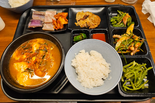 목포 조아홍 1인 반상