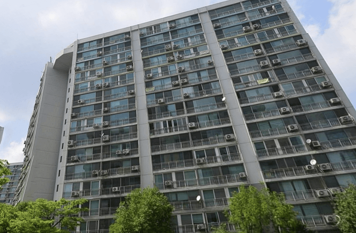  부동산 경기 침체로 강남 보류지까지 할인, 집값이 싸진다.