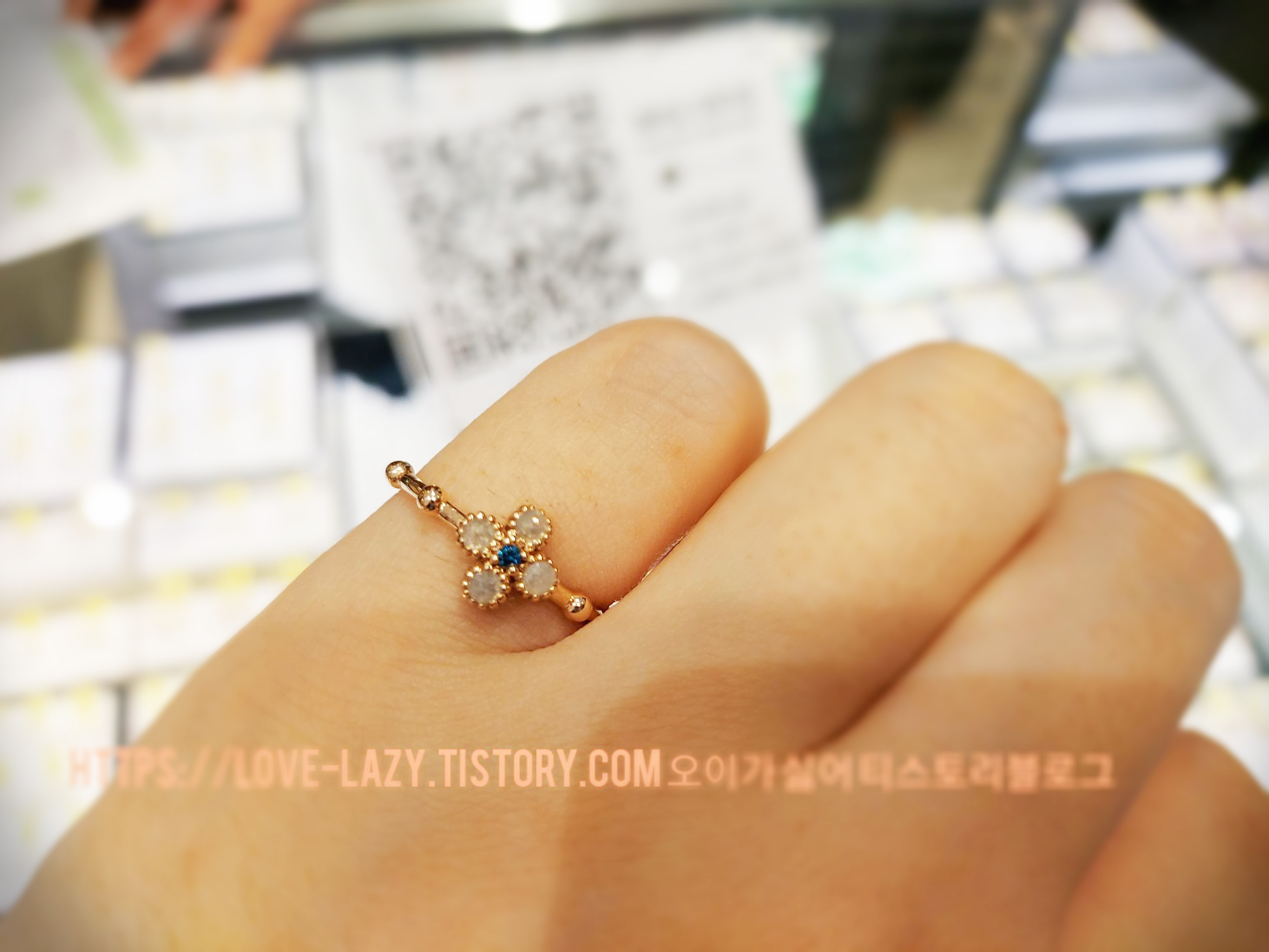  로이드 미스링 추천 로이드 우정링 로이드 엔틱 그레이 플라워컷 14K DIA 반지 LRF20001D