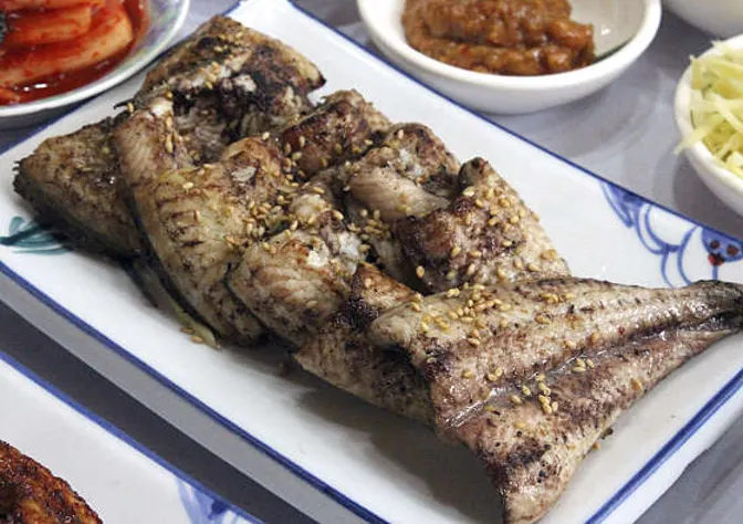 반구정나루터집