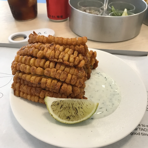 콘립 (Deep-Fried Corn Rib)