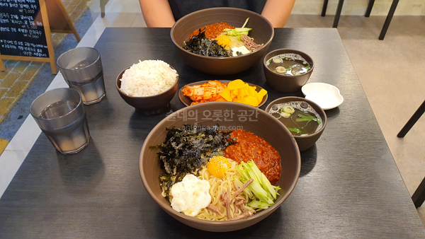  [오롯이먹다#06] 쌍리단길: 고담국수, 돔베국수, 카페 데이즈쌍문