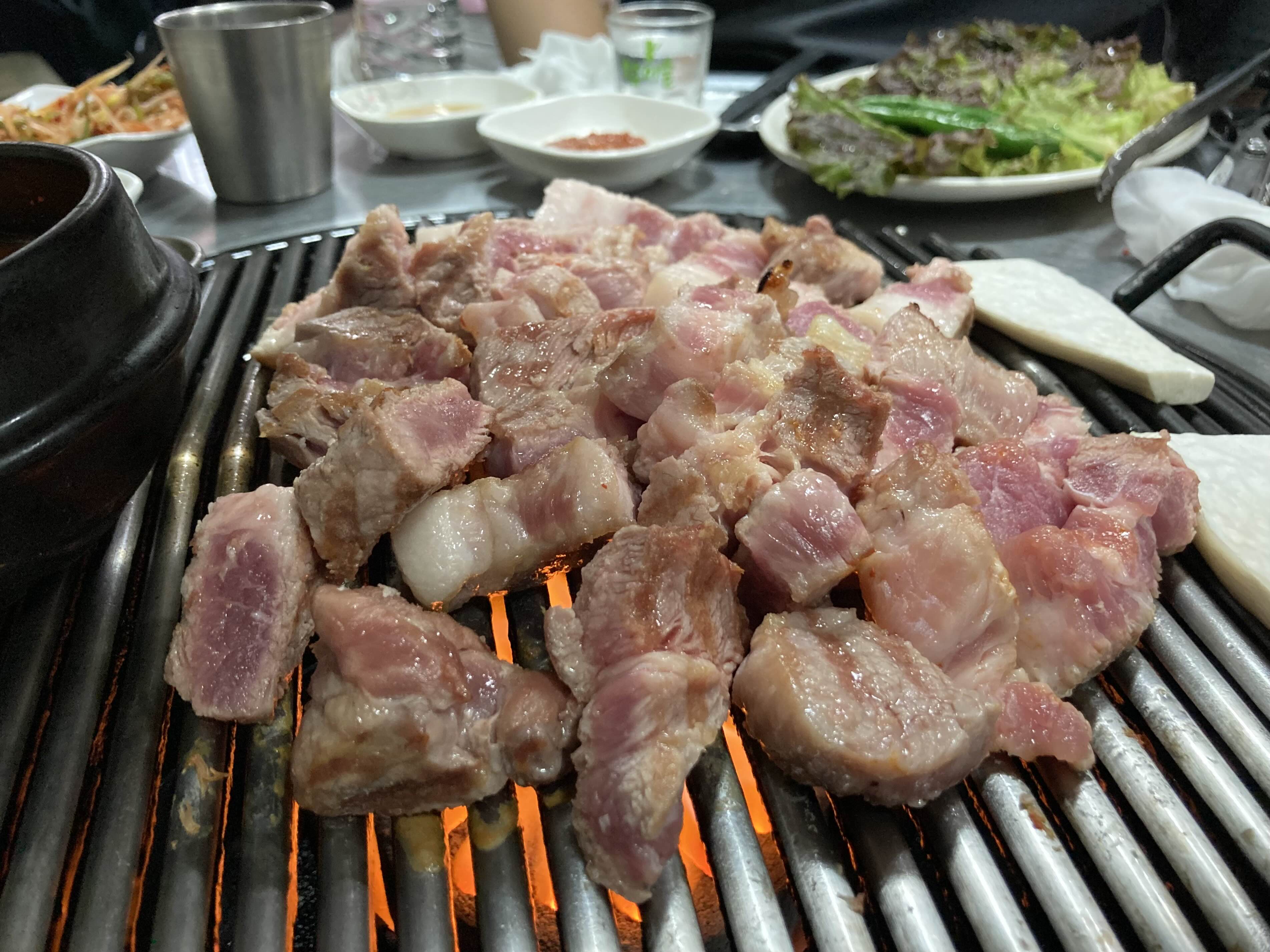 서울 목살 맛집 꿈꾸는돼지 목살
