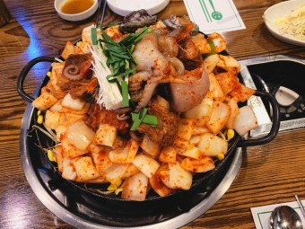 해물소갈비찜 소고기보신전골