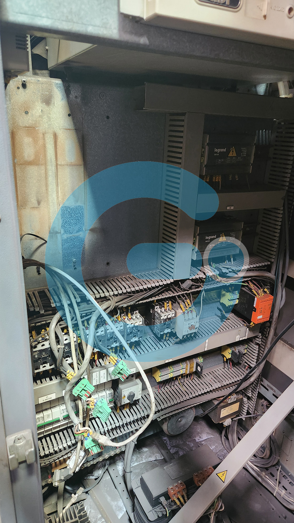 M'AX SERVO DRIVE &amp; SL SERVO MOTOR -&gt; M700 UNIDRIVE M &amp; UNIMOTOR HD UPGRADE, 지아이오토메이션(주)_순서1