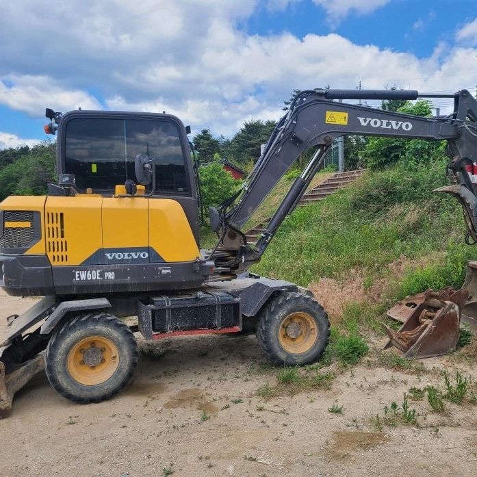  볼보 VOLVO EW60E 2019년식 6800만원 판매합니다