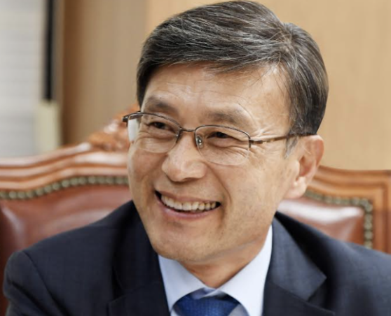  김포시장 정하영 나이 재산 고향 학력 이력 프로필 - 재선 도전