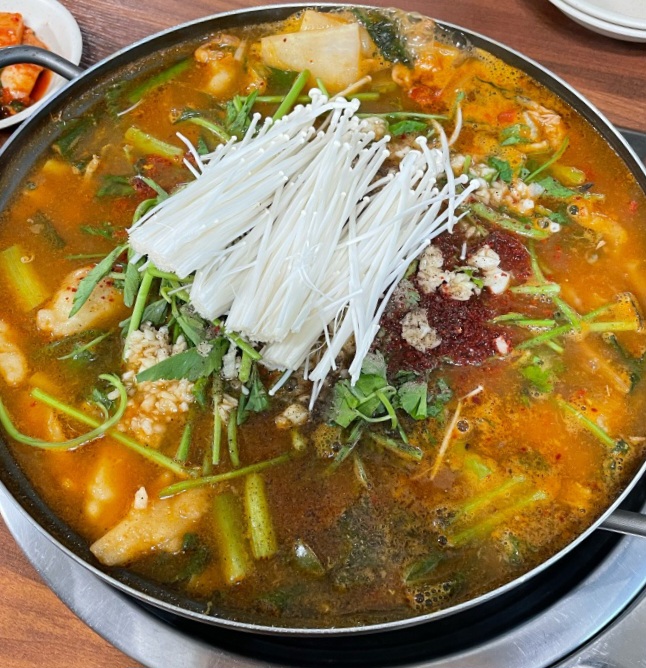 생생정보 괴산 매운탕 맛집 위치 및 정보(괴산 민물매운탕 맛집)