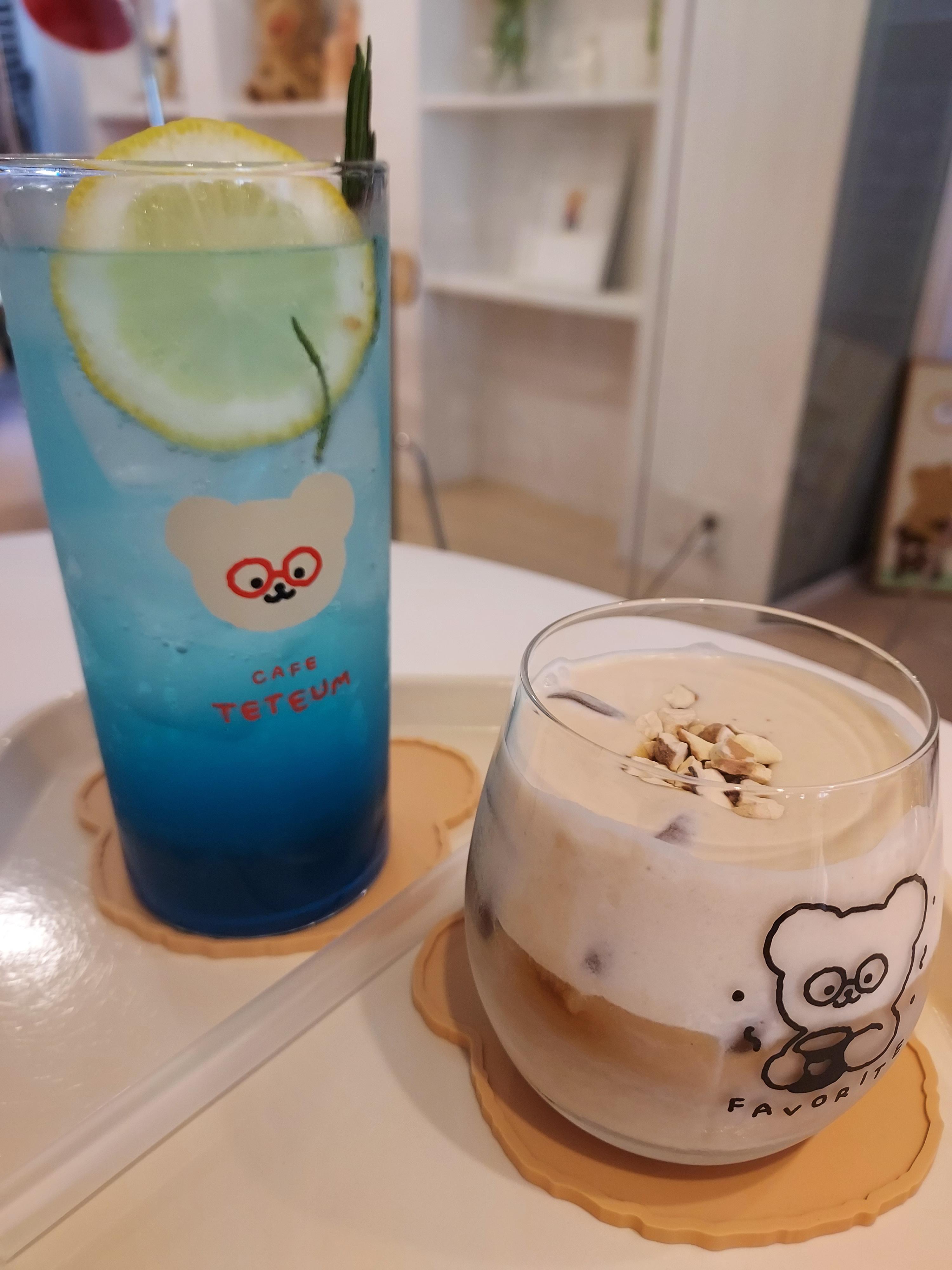  홍대 카페테틈 (TETEUM CAFE) 귀여운 곰돌이 카페