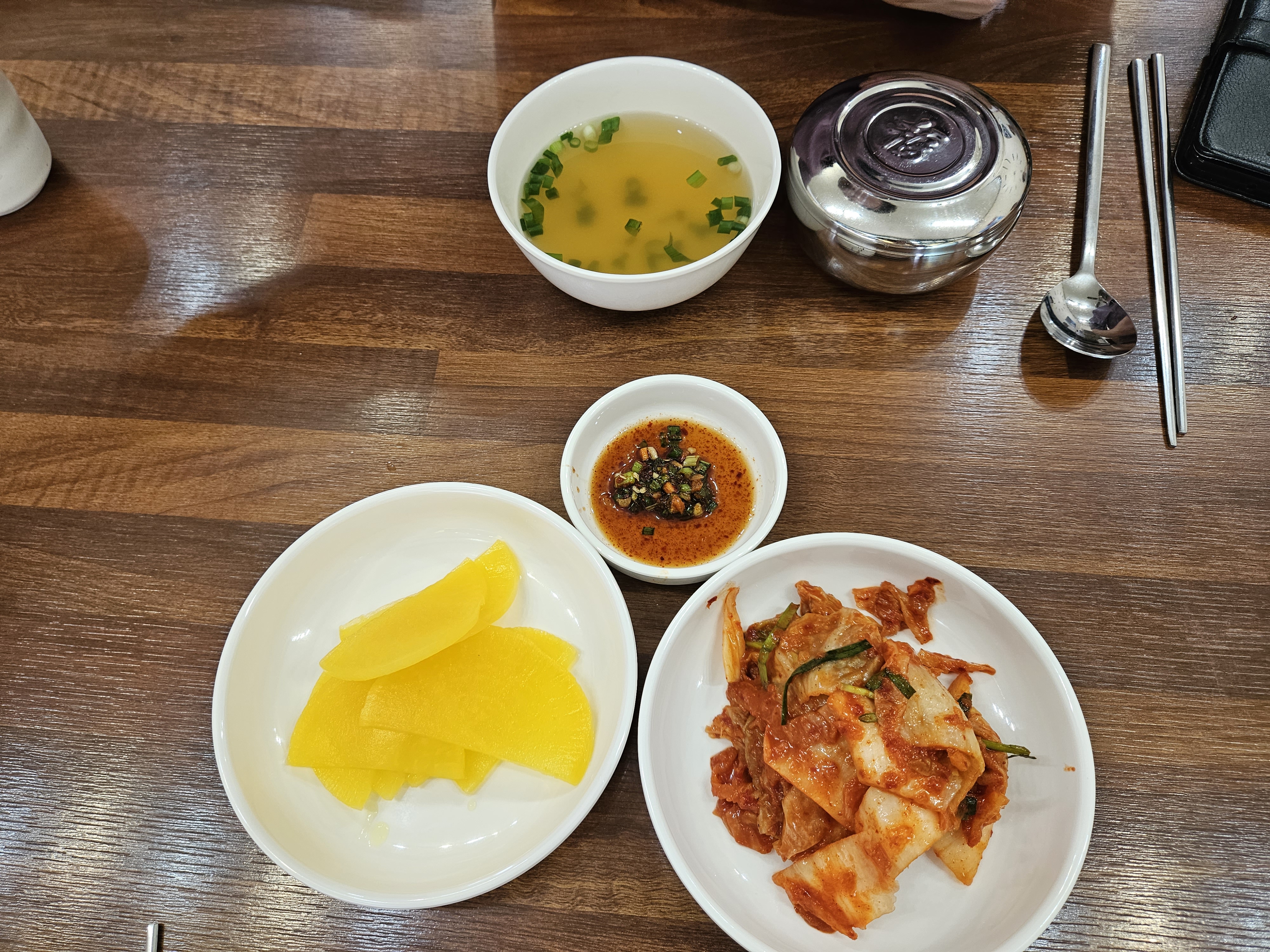 대소맛집 허름한 집 대소 허름한 집 대소 제육덮밥 맛집 대소 제육볶음 맛집 대소 군만두 맛집 대소IC 근처 맛집 대소 기업은행 근처 맛집 대소 음성상공회의소 근처 맛집 대소 산업단지 맛집