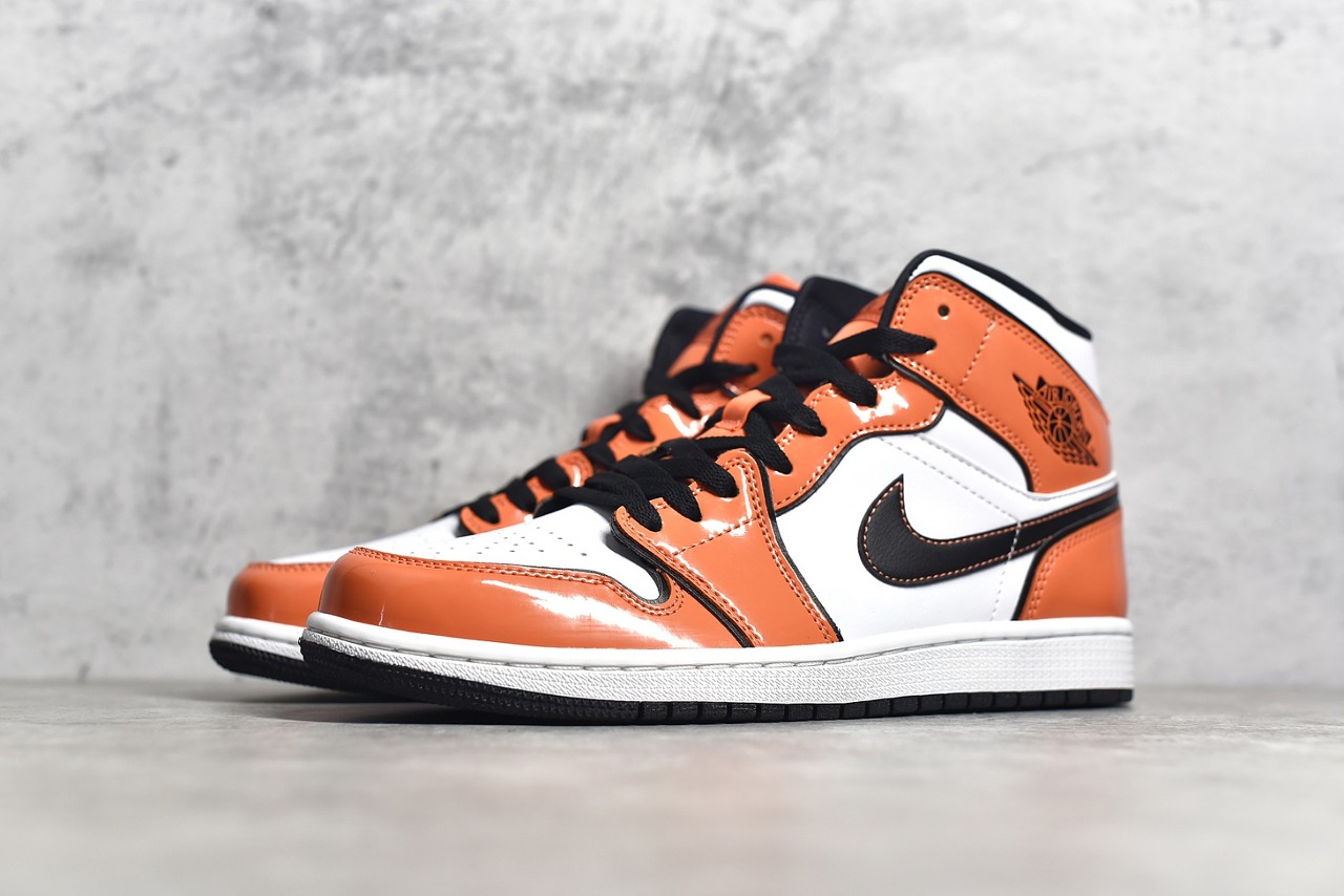 [NIKE] PK 나이키 에어조던1 미드 SE 터프 오렌지 Turf Orange DD6834-802