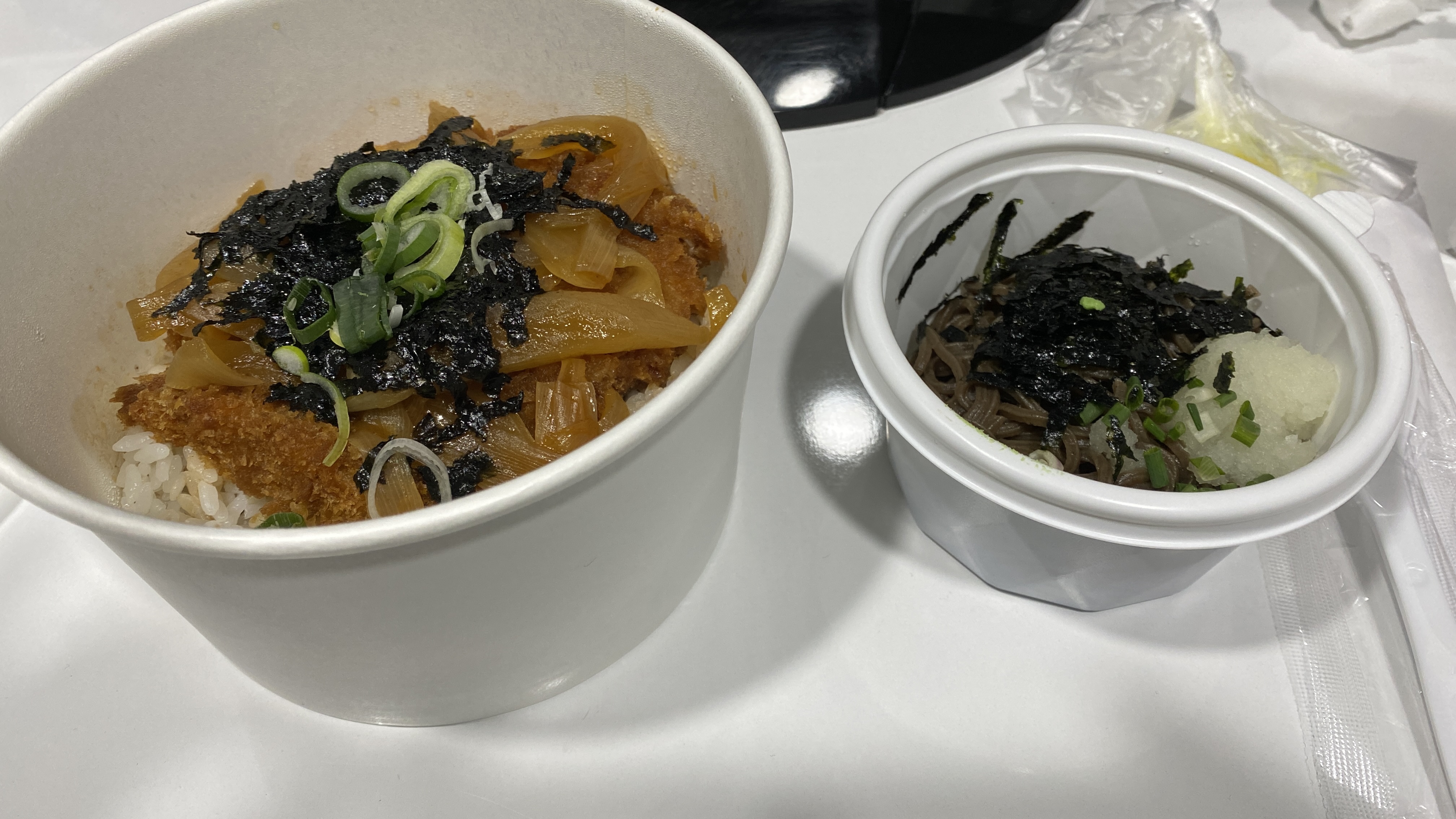  22.2.12 (4492원) 구리시 수택동 백종원의 역전우동&덮밥-구리돌다리점 돈까스덮밥 모밀 세트