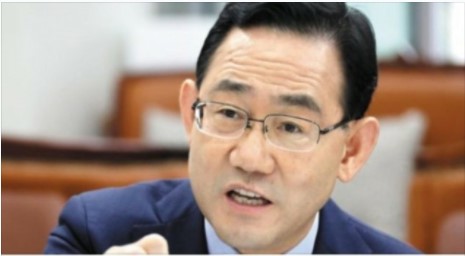  초대 특임장관, 초대 국민의 힘 원내대표, 주호영 정리?