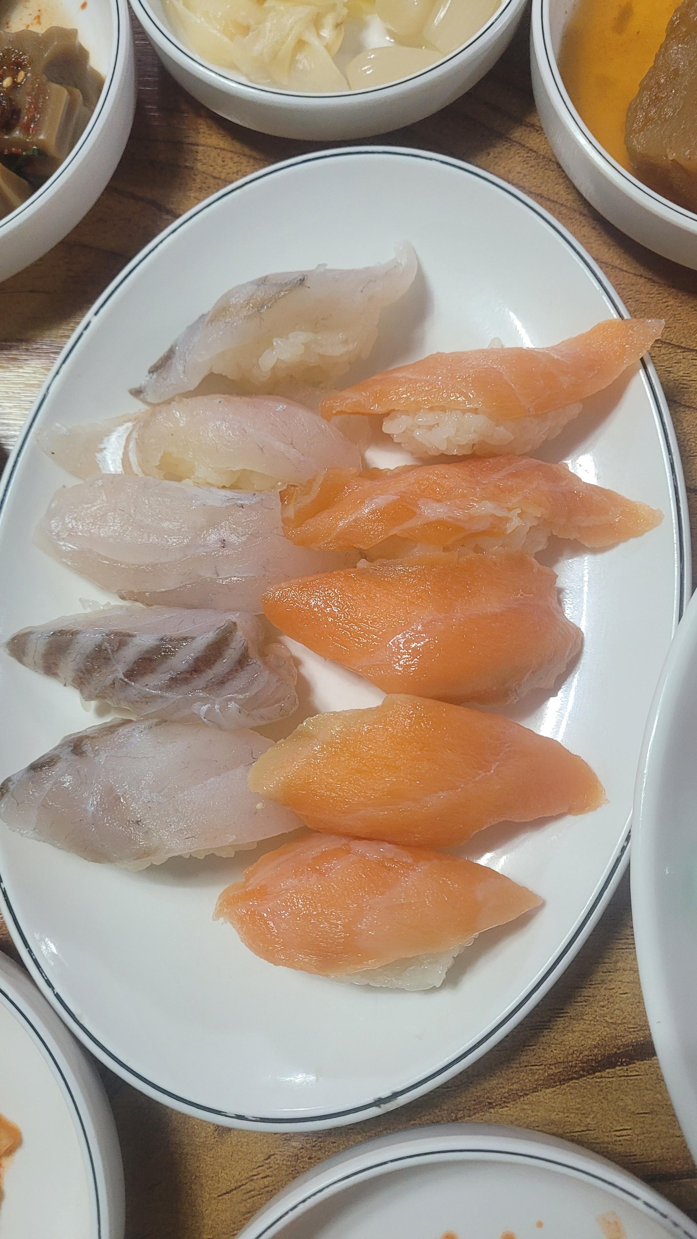 진진바리횟집 3