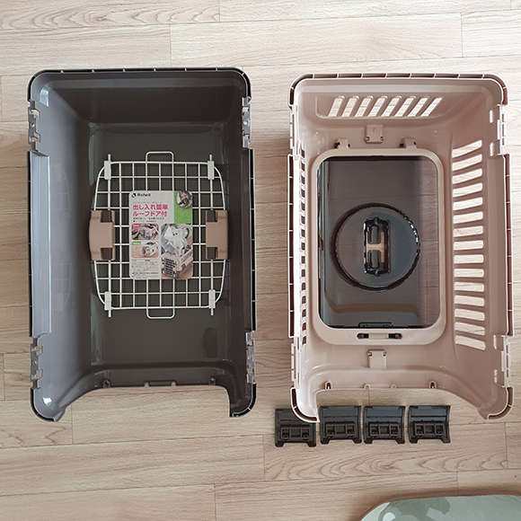  고양이 이동장으로 리첼 캠핑캐리 더블도어 M사이즈 추천드립니다. (재구매제품)